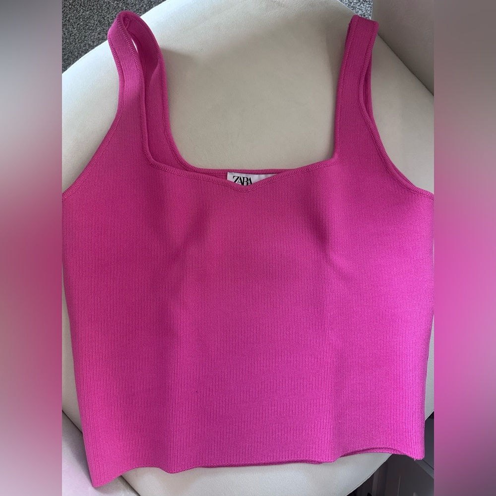 Zara Women's Fuchsia Tank Top